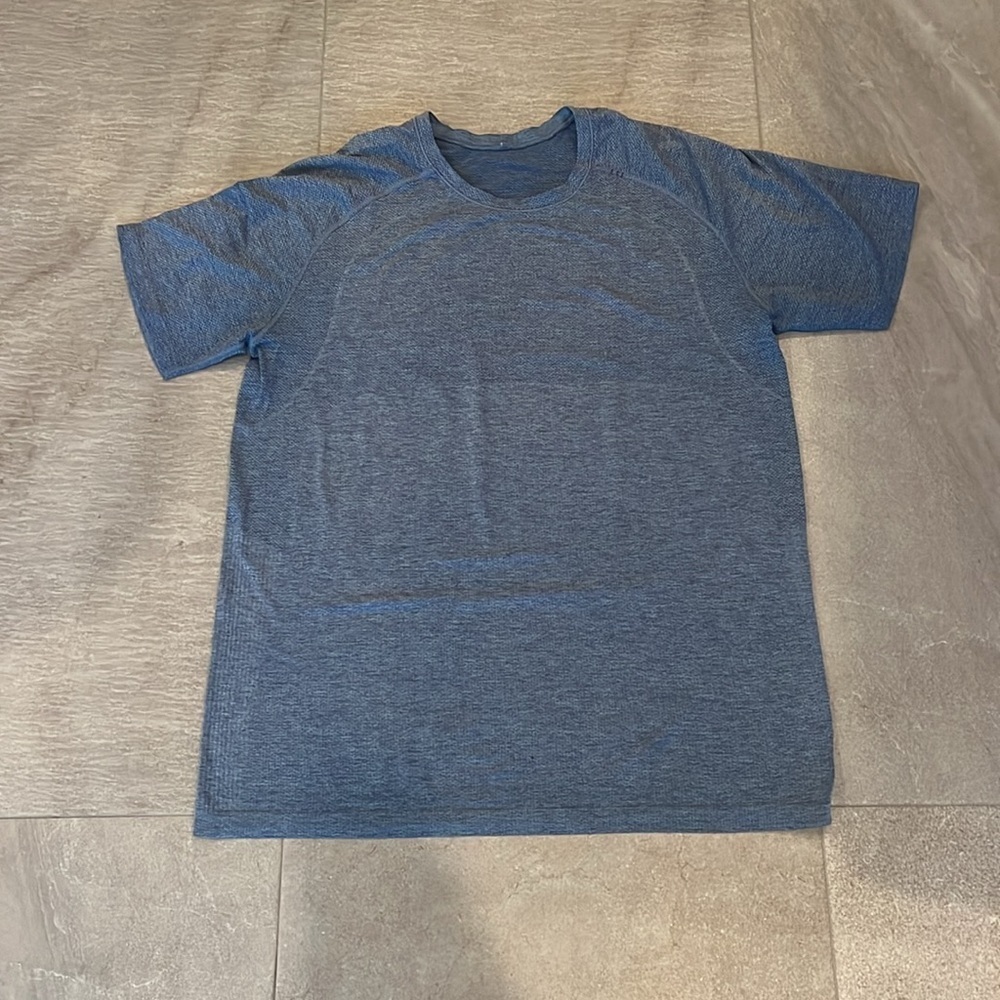 Lululemon Men’s Metal Tech Soft Denim Mesh T-shirt